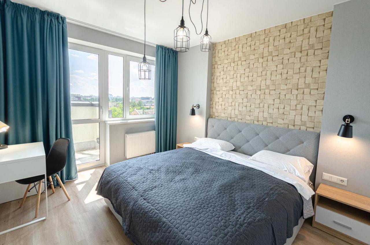 Petrovdom 5-25 In Cozy Apartment In Residential Complex "Beresteiskyi" Kyiv Exterior photo